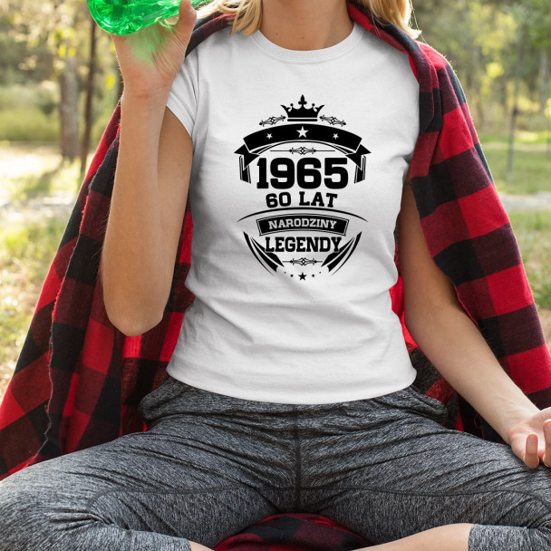 1965 Narodziny legendy 60 lat - damska koszulka z nadrukiem 1965 Narodziny legendy 60 lat - damska koszulka z nadrukiem